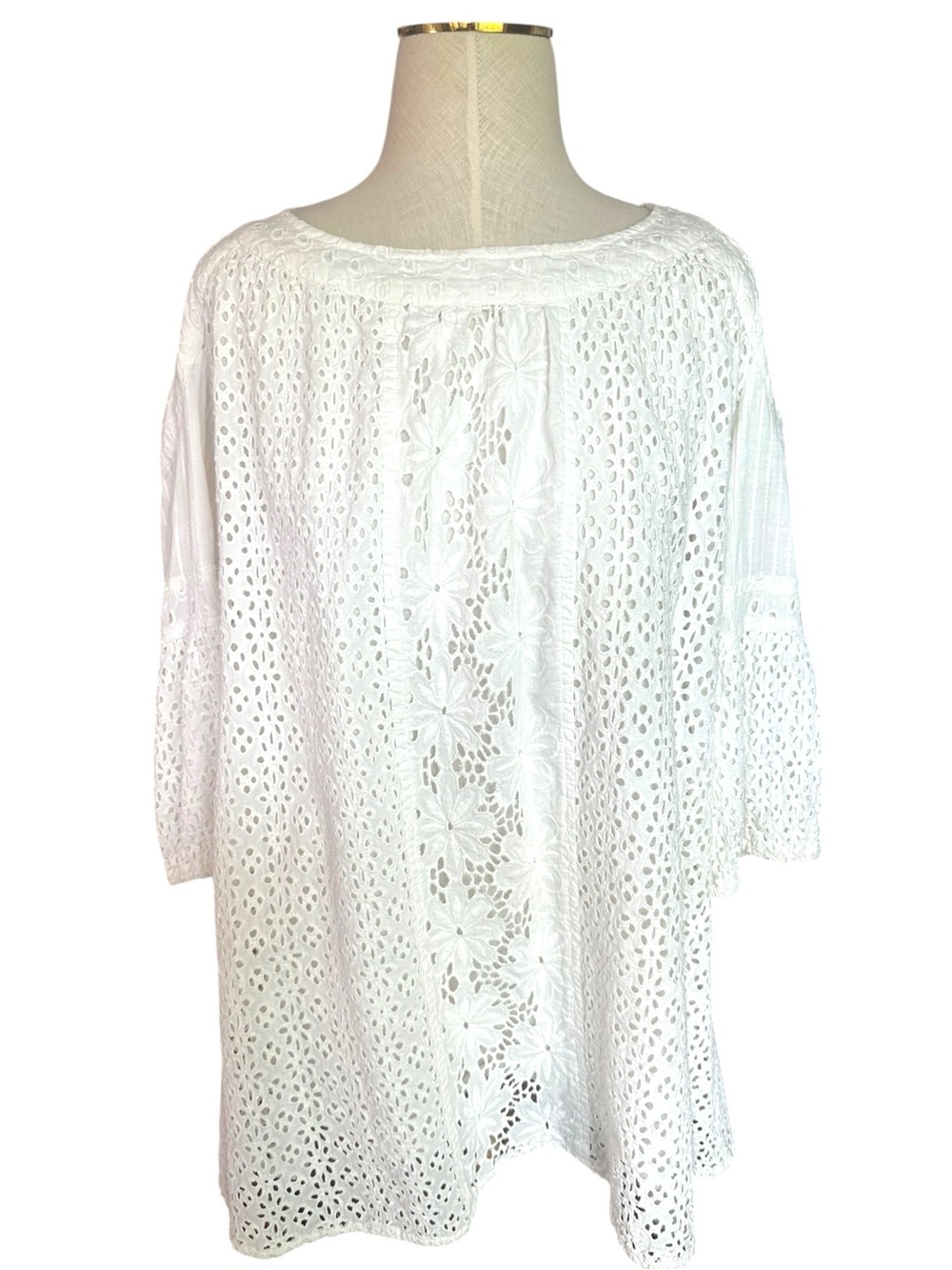 Double D Ranch L White Eyelet Embroidered Cold Shoulder Tunic Boho Western Top
